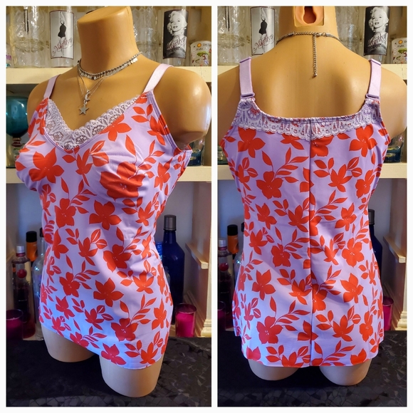 Ruby Ribbon Tops - Ruby Ribbon Diva Lace Cami 42 Convertible Straps 1949 Hibiscus NWT Discontinued